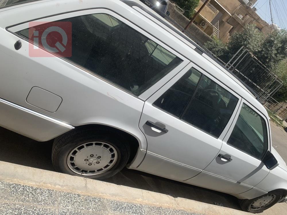 مرسيدس بنز E-Class